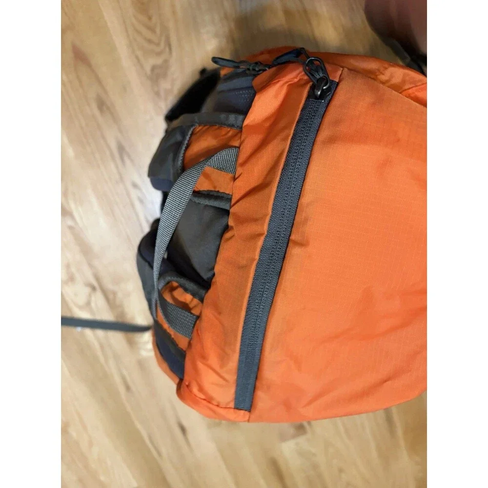 REI Co-Op Flash 22 Lightweight Backpack Day Pack Hiking Orange